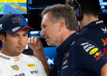 Christian Horner a parlé de la solution au problème de Sergio Perez lors de l’échange de pilotes