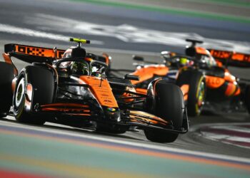 Lando Norris fait preuve de classe alors qu’Oscar Piastri remporte la course de sprint du GP du Qatar