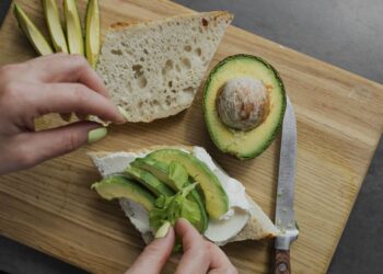 Réduisez les signes du vieillissement et les rides en ajoutant cinq aliments à votre alimentation