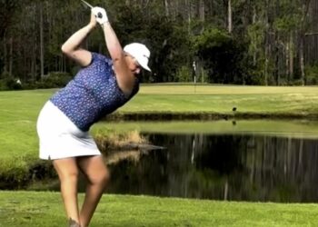 Un golfeur transgenre publie une déclaration de colère après avoir été banni