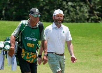 Un golfeur de LIV qui a été relégué a décidé de supprimer son caddy