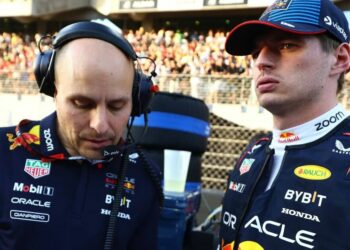 Max Verstappen met McLaren en alerte avec un avertissement fort aux mécaniciens de Red Bull | F1 | Sport
