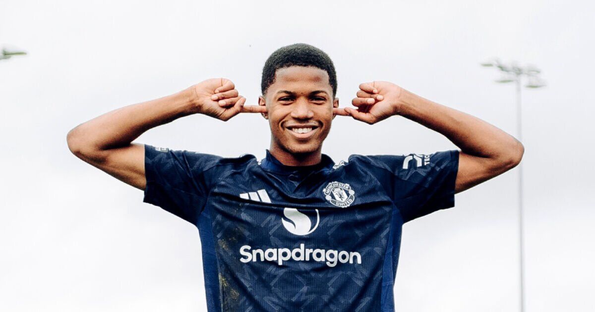 Man Utd prêt à accepter la « demande » d’Arsenal de Chido Obi-Martin alors que la star déchire les rangs des jeunes | Football | Sport