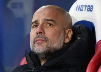 Pep Guardiola fait allusion à la sortie de Man City alors que le patron partage trois options après le départ | Football | Sport
