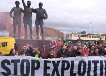 Sir Jim Ratcliffe ciblé par les fans de Man Utd lors d’une manifestation de colère à Everton | Football | Sport