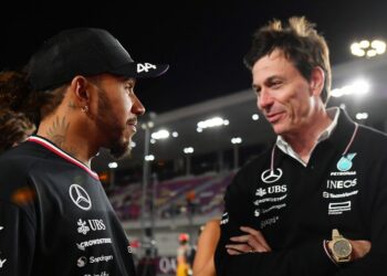 Lewis Hamilton Hid ‘Secret Test’ de Mercedes et Toto Wolff | F1 | Sport