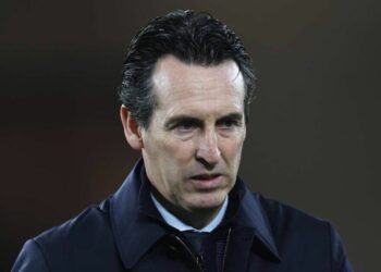 Chelsea Star 'veut quitter Stamford Bridge' après des discussions sur le transfert avec Unai Emery | Football | Sport