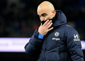La star de Chelsea avec 190 000 £ par semaine refuse une réduction de salaire alors que les Blues ont du mal à trouver un acheteur | Football | Sport