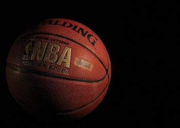Comment analyser les statistiques de NBA pour préparer ses paris.