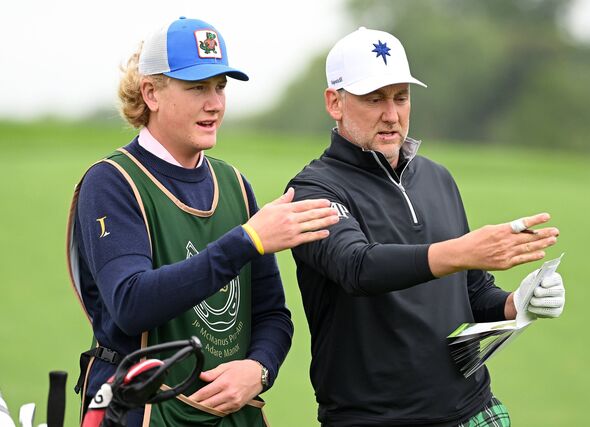 Ian Poulter avec Caddy et son fils Luke Poulter