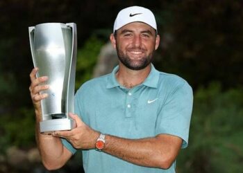 Golf News: Scottie Scheffler passe 70 millions de livres sterling, la revendication des bois de Tiger Woods | Golf | Sport