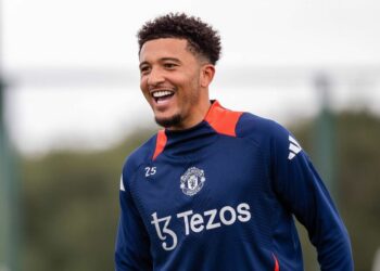 Jadon Sancho Rare Photo avec des coéquipiers surfaces alors que Man Utd se rend à Grimsby | Football | Sport
