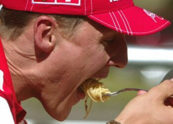 Le chef de Michael Schumacher nomme six ingrédients dont vous avez besoin pour le meilleur repas du monde | F1 | Sport