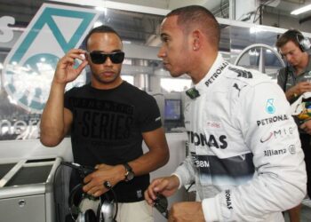Le comportement de Lewis Hamilton a montré ses vraies couleurs à son frère handicapé | F1 | Sport