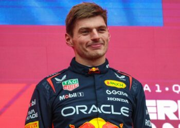 Max Verstappen explique comment il peut étourdir Oscar Plastri et Lando Norris et gagner le titre F1 | F1 | Sport