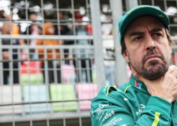 La star de F1 a grogné son manager Fernando Alonso qui a ensuite obtenu un criminel | F1 | Sport
