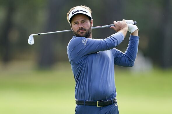 Victor Dubuisson.