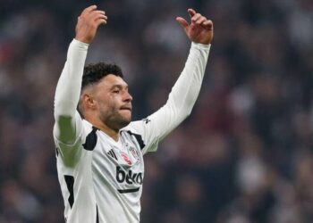 Leeds United Target Premier League vainqueur après 1,5 million de livres sterling conclue | Football | Sport