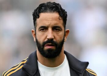 Man Utd a un choix évident pour remplacer Ruben Amorim par cinq managers sur la liste restreinte | Football | Sport