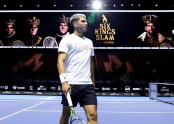 Carlos Alcaraz fait valoir le point du Six Kings Slam alors que le numéro 1 mondial riposte | Tennis | Sport