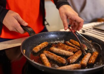 Vous avez mal cuisiné des saucisses, mais il existe une solution simple.