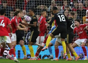 Man Utd obtient un nouveau verdict d’arbitre après le but controversé de Casemiro Forest | Football | Sport