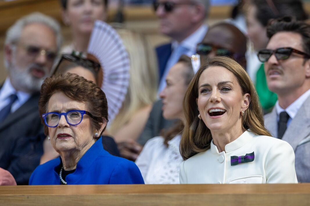 Billie Jean King avec Kate Middleton à Wimbledon Billie Jean King avec Kate Middleton à Wimbledon