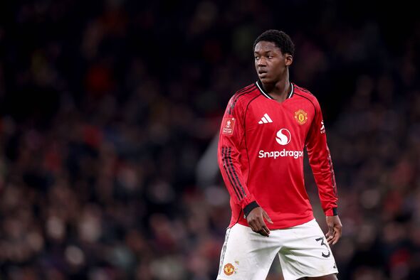 Kobbie Mainoo de Manchester United lors du troisième tour de la coupe Emirates FA entre Manchester United et Brighton & Hove Al