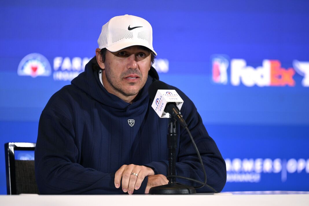 Brooks Koepka s'exprime lors d'une conférence de presse Brooks Koepka s'exprime lors d'une conférence de presse