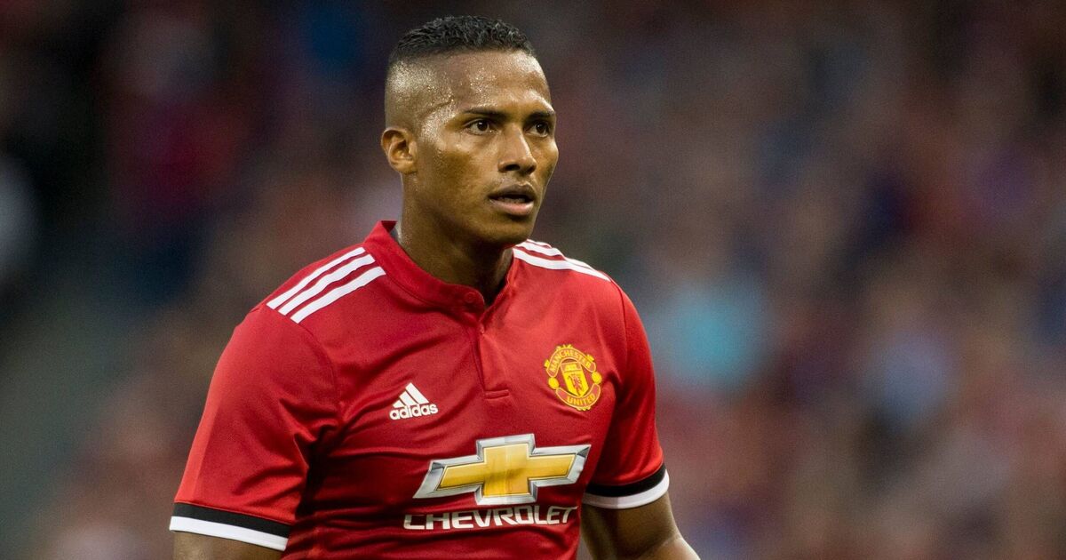 L’ancien capitaine de Man Utd rejoint l’équipe de la Sunday League avec d’anciennes stars de Liverpool | Football | Sport