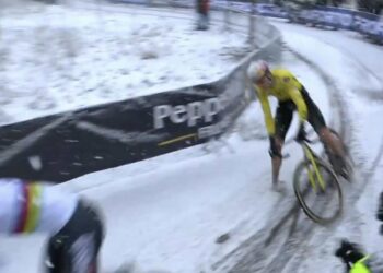 fracture à la cheville, opération et fin de saison