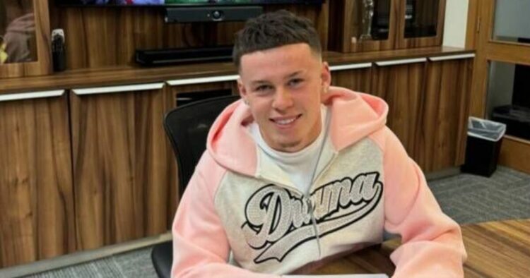 Annonce de Kai Rooney et interdiction de Man Utd alors que papa Wayne s'exprime | Football | Sport