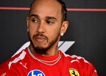 F1 LIVE : Lewis Hamilton riposte alors que la FIA prend une décision de suspension | F1 | Sport