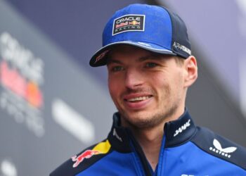 La F1 est la plus récente alors que George Russell fait une demande à la FIA et que Red Bull fait craindre Max Verstappen | F1 | Sport