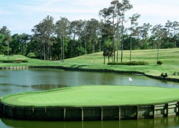 Un homme armé tue deux personnes et s’échappe sur le parcours du Players Championship avec un événement retardé | Golf | Sport
