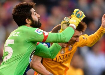 « J'ai joué au football en Iran – c'était ma folle expérience là-bas » | Football | Sport