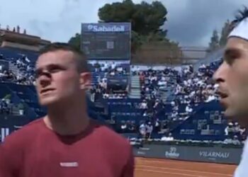 Draper se retire de l&rsquo;Open de Barcelone alors que le premier match se termine de manière inquiétante | Tennis | Sport