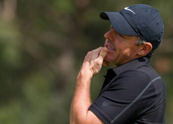 La raison pour laquelle Rory McIlroy a abandonné Shane Lowry alors que les célébrations ont été évitées | Golf | Sport