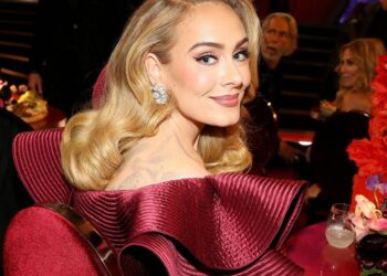 Les simples changements de style de vie d’Adele qui ont conduit à sa perte de poids de 7 pierres
