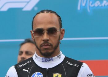 Lewis Hamilton dit à Ferrari « Je ne le ferai pas » alors que Red Bull présente ses excuses | F1 | Sport