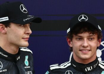George Russell et Kimi Antonelli ont reçu un avertissement pour le GP du Canada par Toto Wolff | F1 | Sport