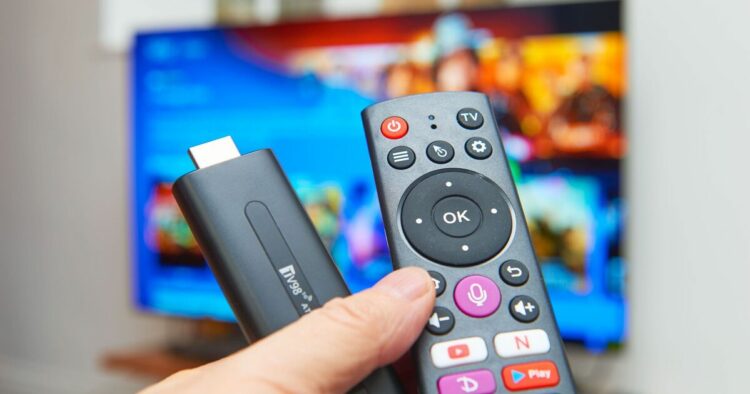 Les utilisateurs de Dodgy Fire Stick ont ​​averti qu’ils n’avaient que quelques semaines pour arrêter de regarder des flux illégaux | Football | Sport