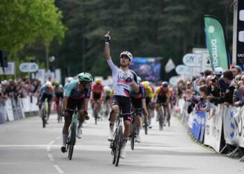 Benoît Cosnefroy recordman et vainqueur pour la 4e fois à Plumelec