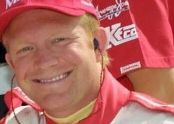 Un vétéran du sport automobile, 56 ans, décède dans un accident d&rsquo;horreur alors que le monde de la course automobile est en deuil | F1 | Sport