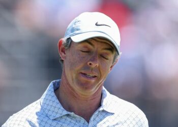 Rory McIlroy lance une diatribe classée X alors que la chance de l’US Open disparaît | Golf | Sport
