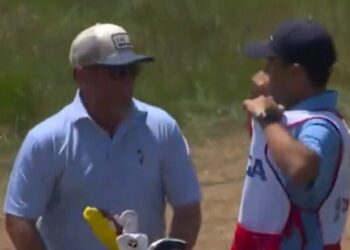 La star de l’US Open remplace son caddy par son père après une discussion avec les officiels | Golf | Sport