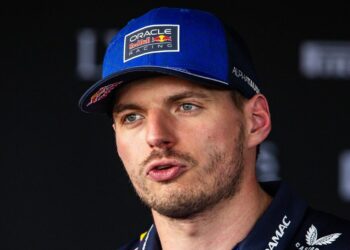 Le calendrier de sortie de Max Verstappen émerge alors que McLaren « discute » avec la star de Red Bull | F1 | Sport