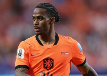 Man Utd « tient des pourparlers » sur Summerville alors que l'objectif de transfert est identifié | Football | Sport